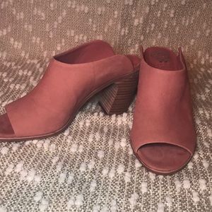 Vince Camuto Pink Mules